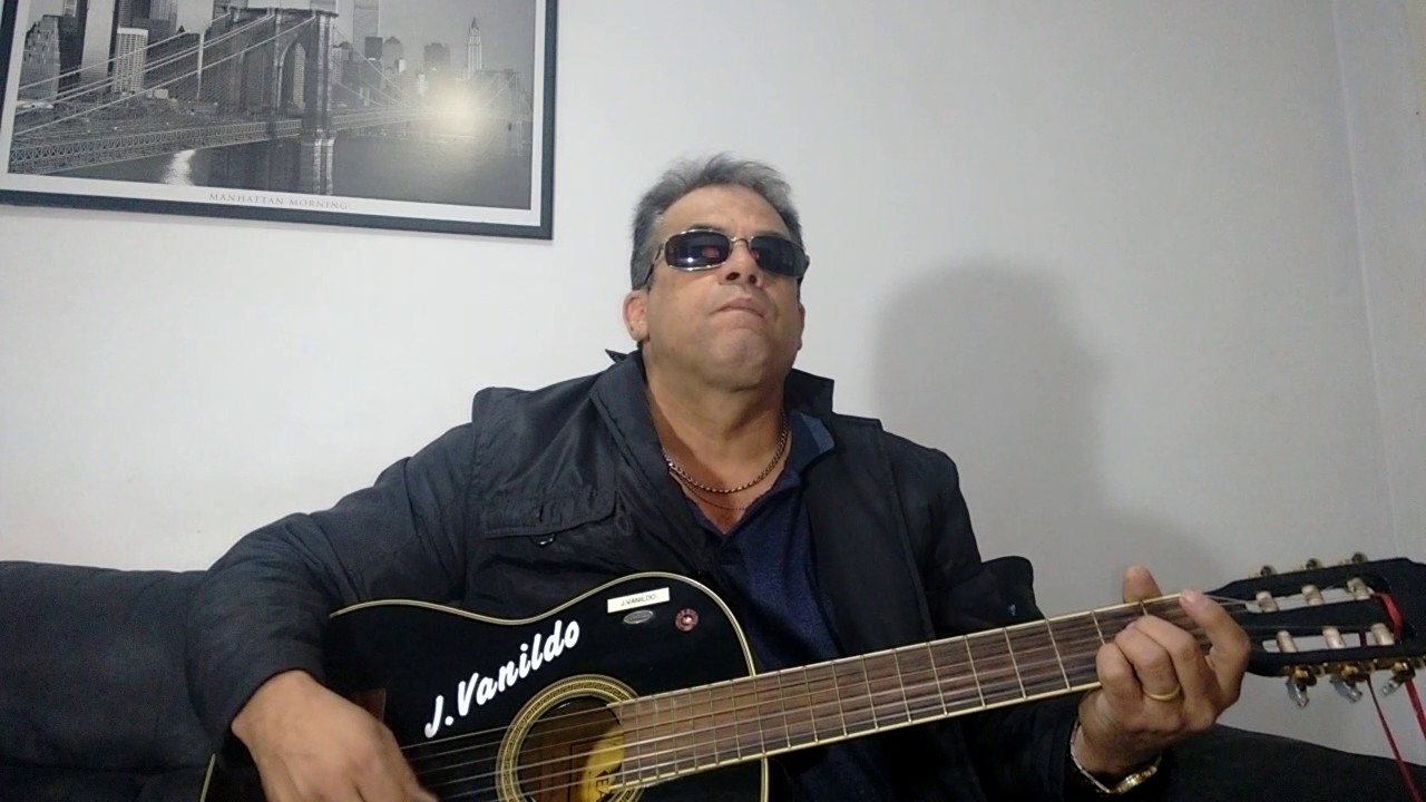Desisto 💘(Amado Batista ).cover.
