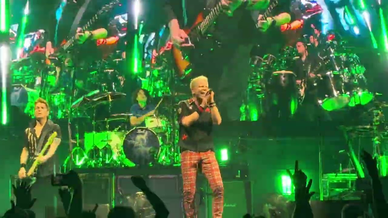 The Offspring - You’re Gonna Go Far Kid Live In London Ontario 