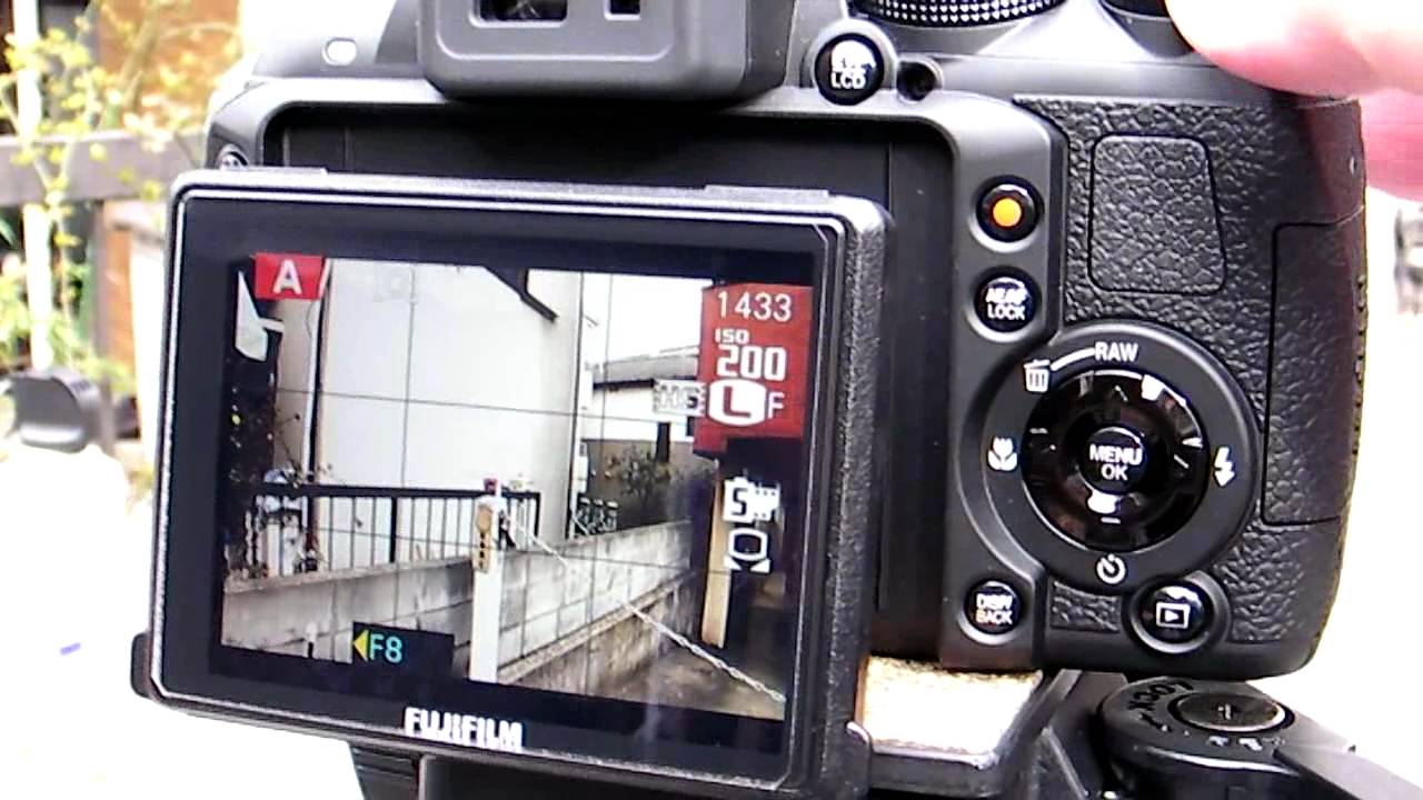 FinePix HS20EXR