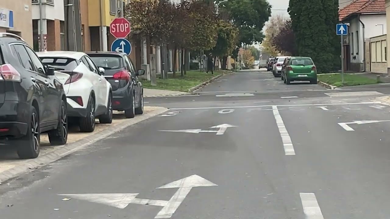 Városi vezetés-Álmos forgalomban -( Cegléd )