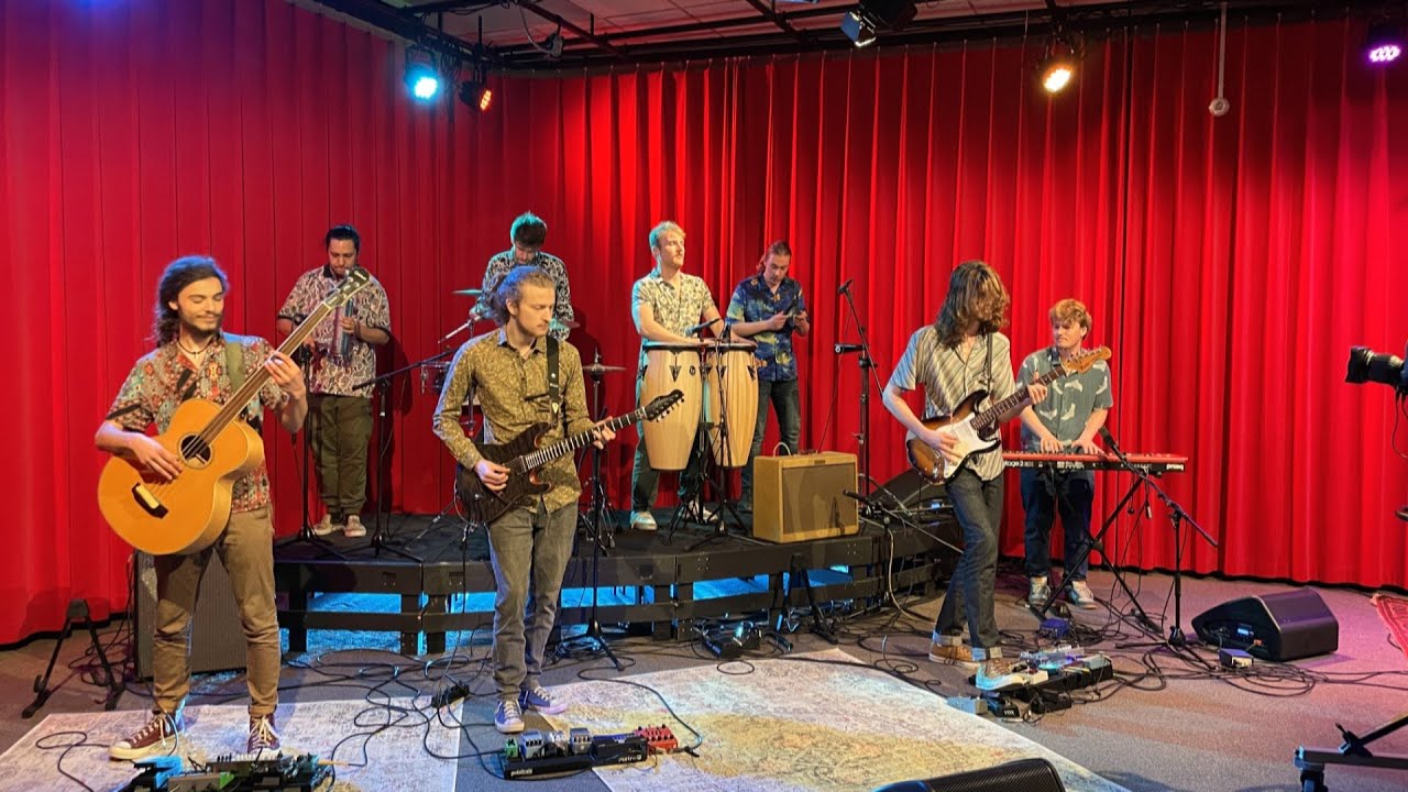 Los Treboles yn Noardewyn Live @OmropFryslan