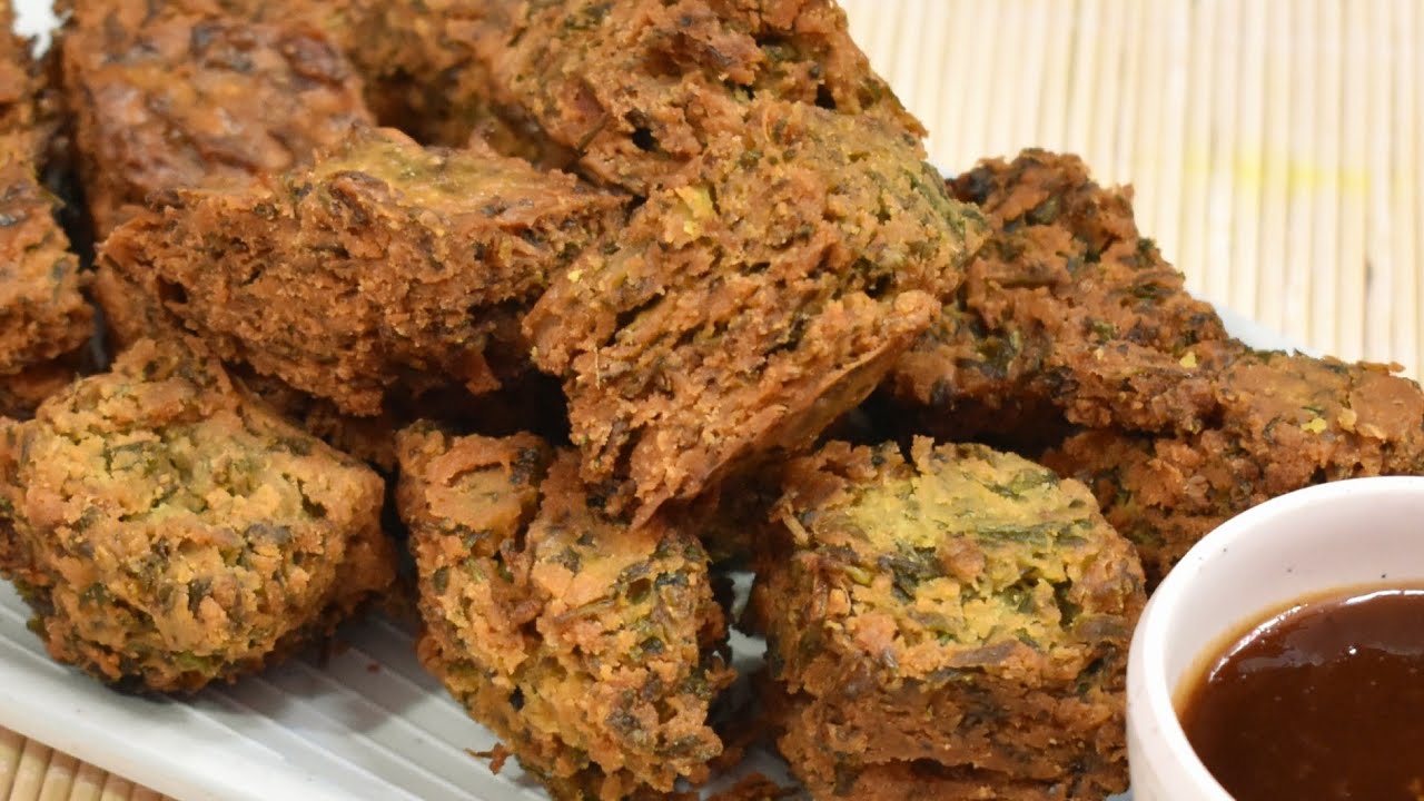 Kothimbir vodi | Coriander leaves bodi /voda |Dhonepatar pokoda |Snack |kothimbirbodi