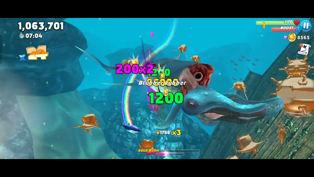 Hungry Shark World Game use Smooth Hammerhead Shark