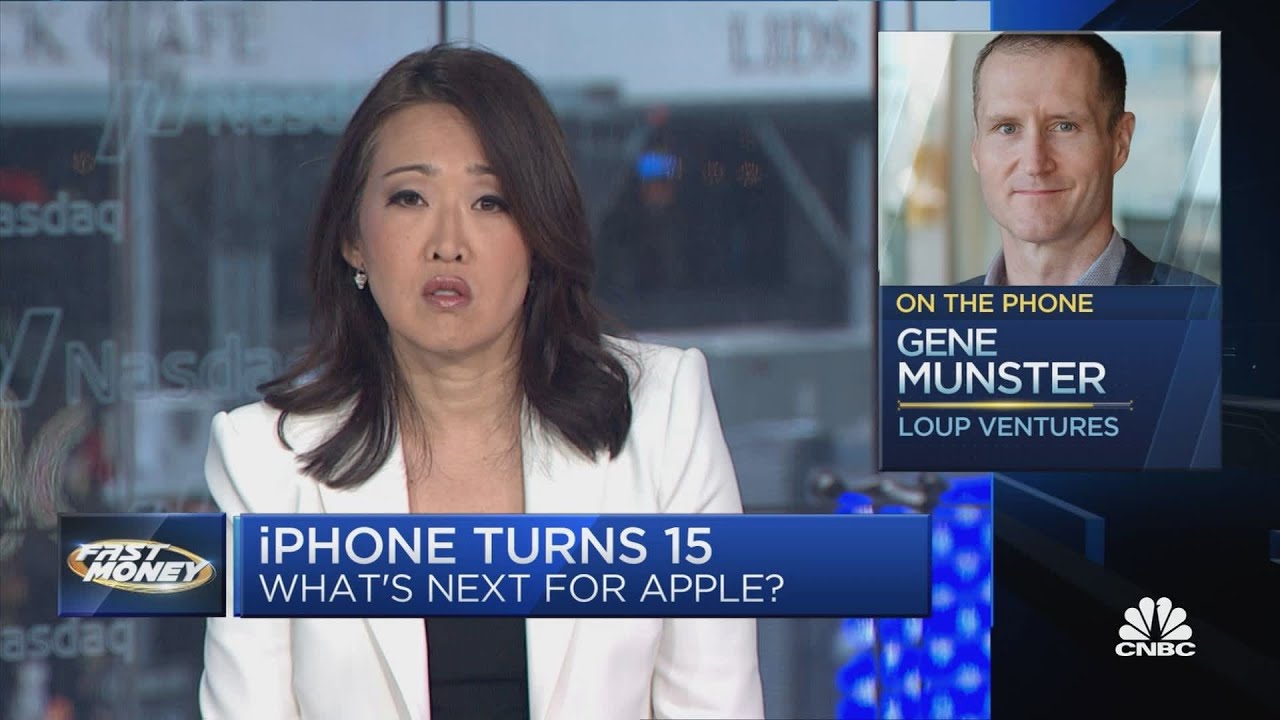 Gene Munster details what investors need to seen next from Apple