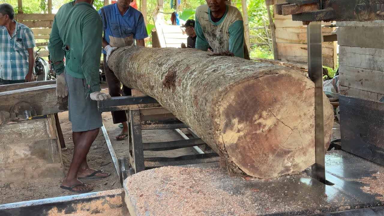 Effectiveness of Sawmill Machines in Processing 2x20 Wood