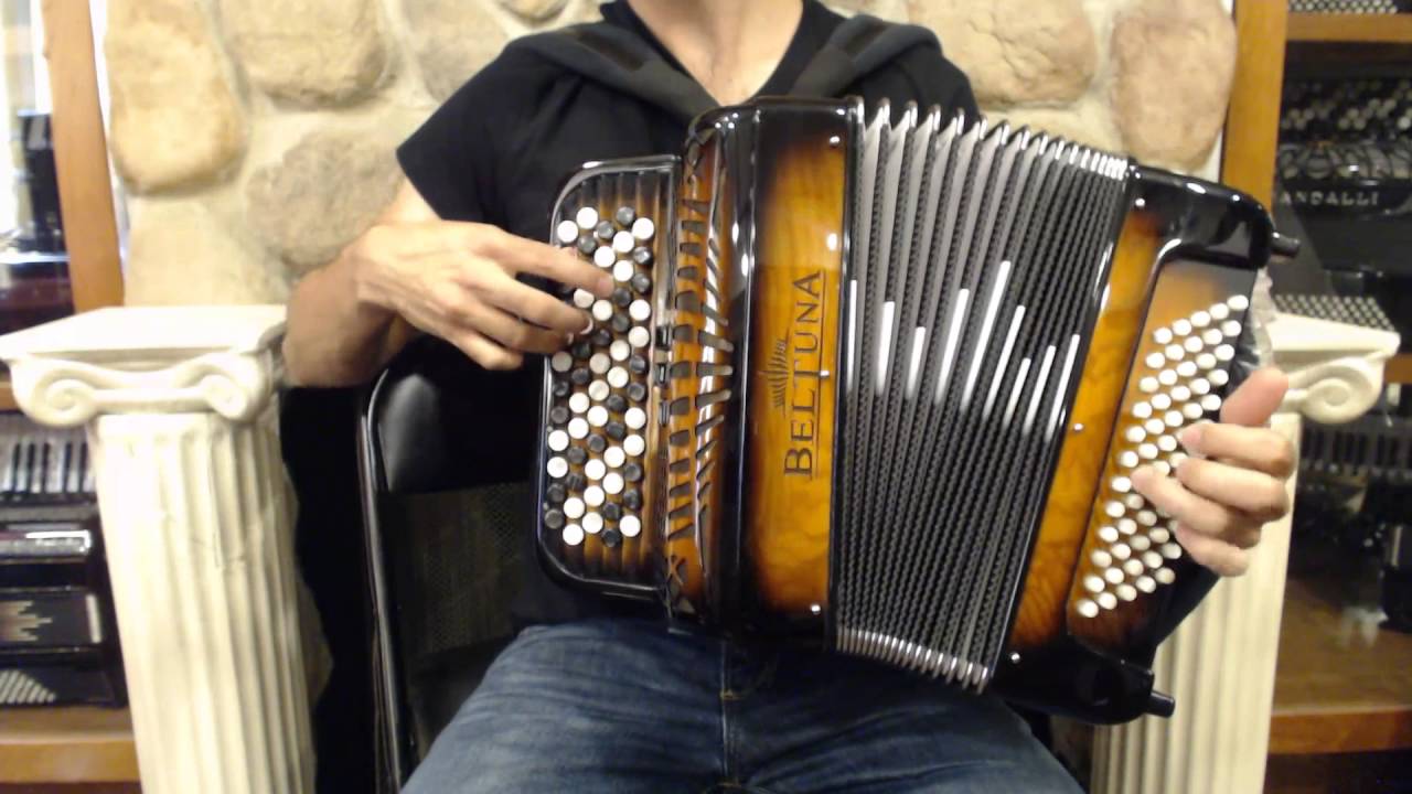 BELTSTUIIK - Sunburst Wood Beltuna Studio II K Chromatic C System 5 Row MM 62 60 $3995