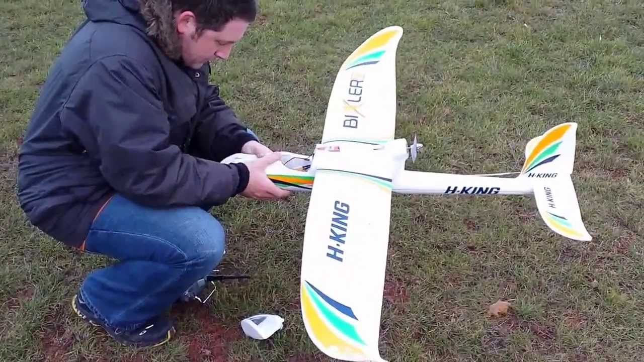 Bixler 2 take off or how to destroy RC plane in 3min