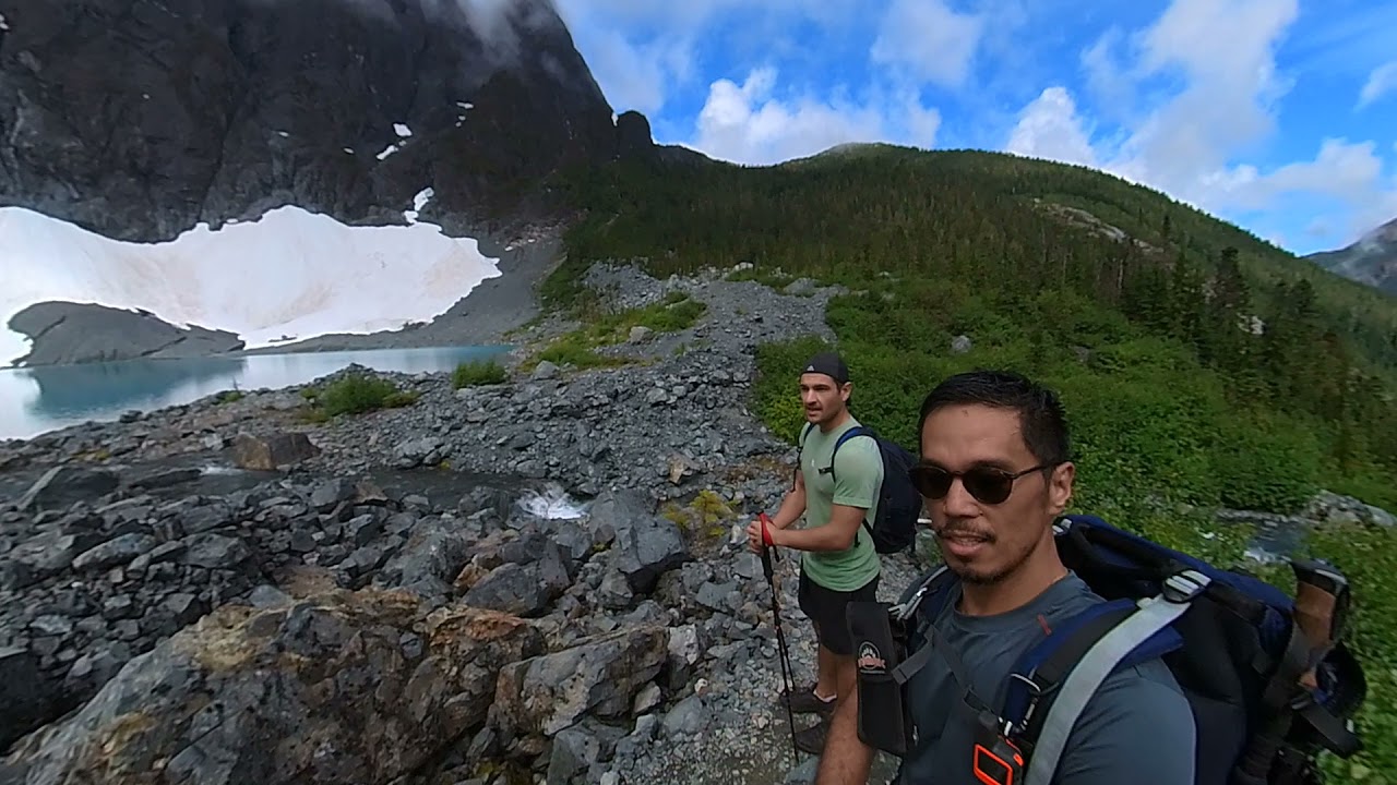 Hiking Landslide lake and Berg Lake, Strathcona BC #landslide lake #BergLake
