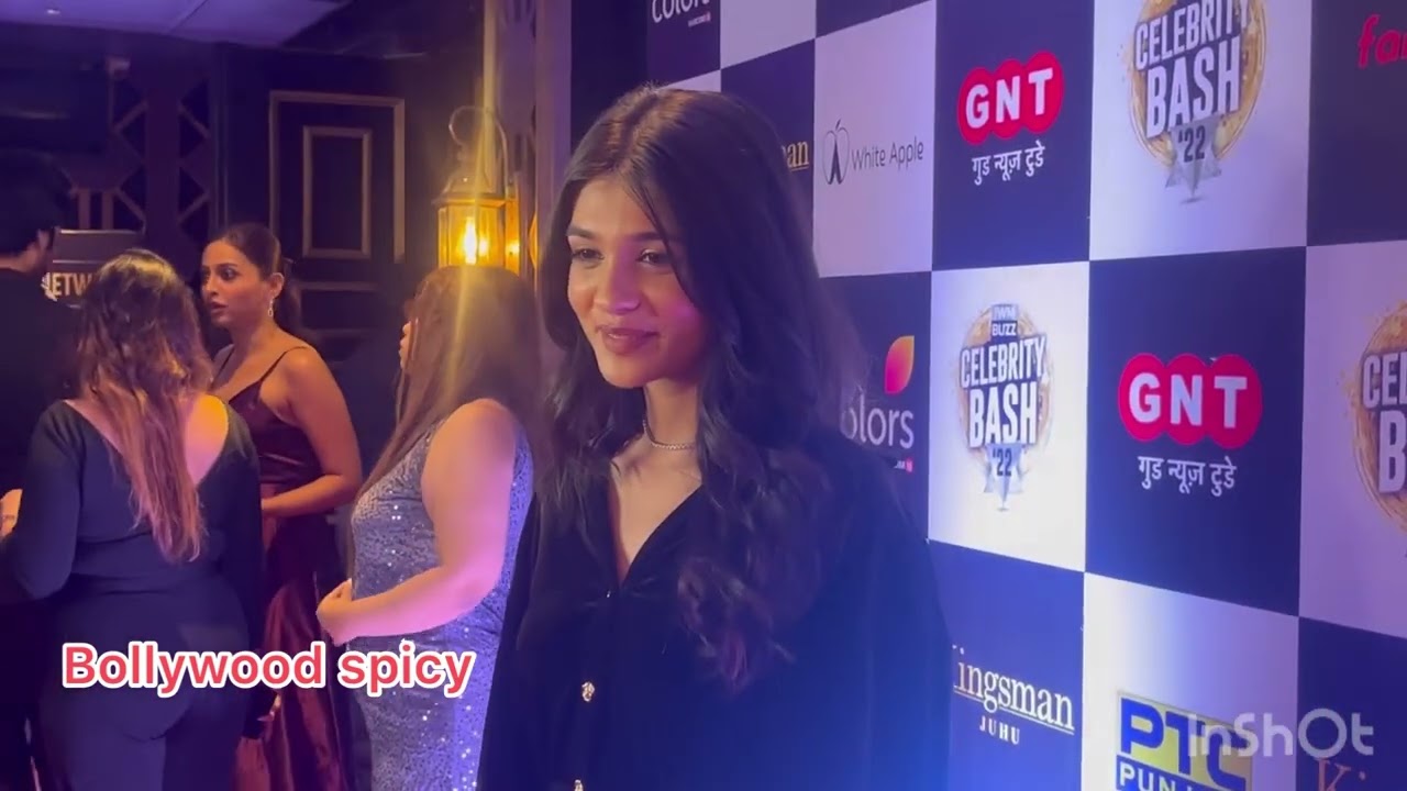 Pranali Rathod Looking Gorgeous In Black Outfit Arrive At Christmas Party In Mumbai Today