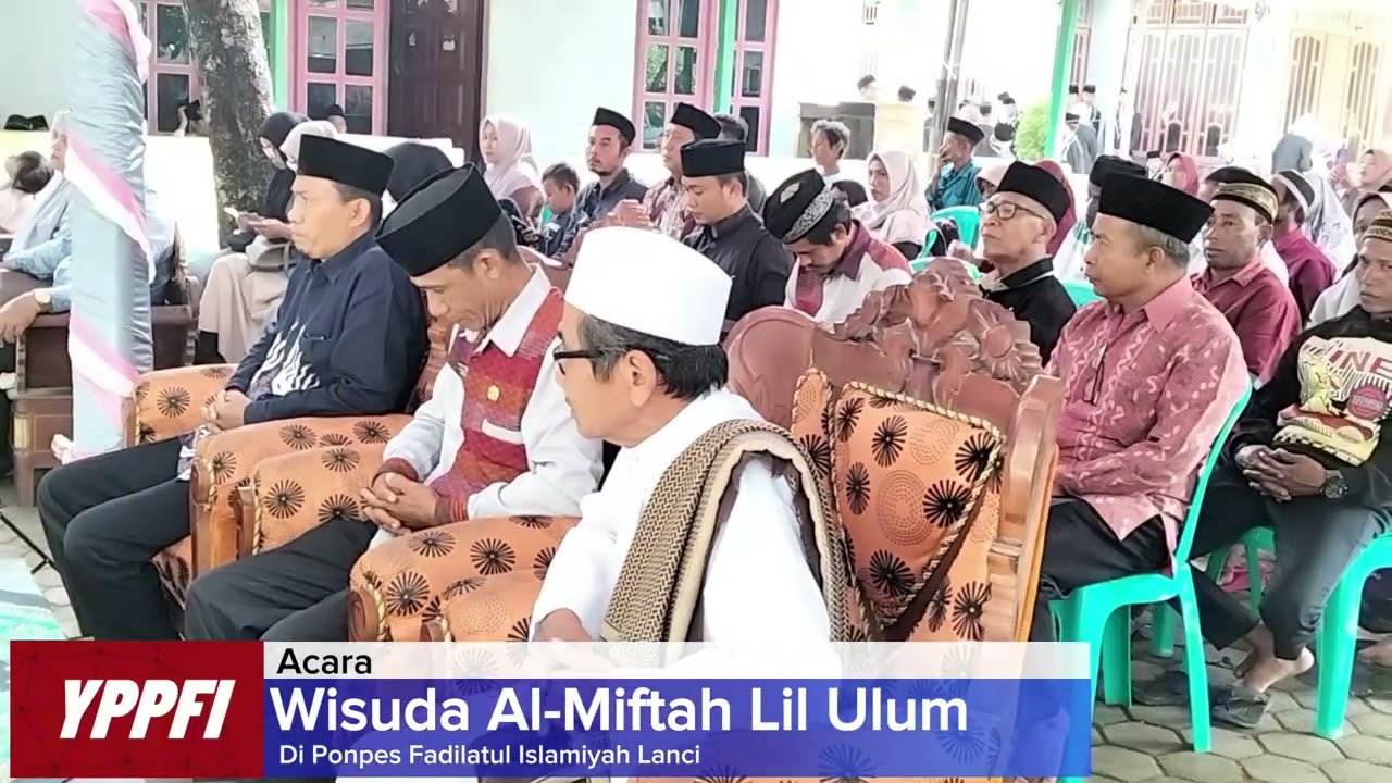 Acara wisuda Al Miftah Lil Ulum di ponpes Fadilatul Islamiyah Lanci 