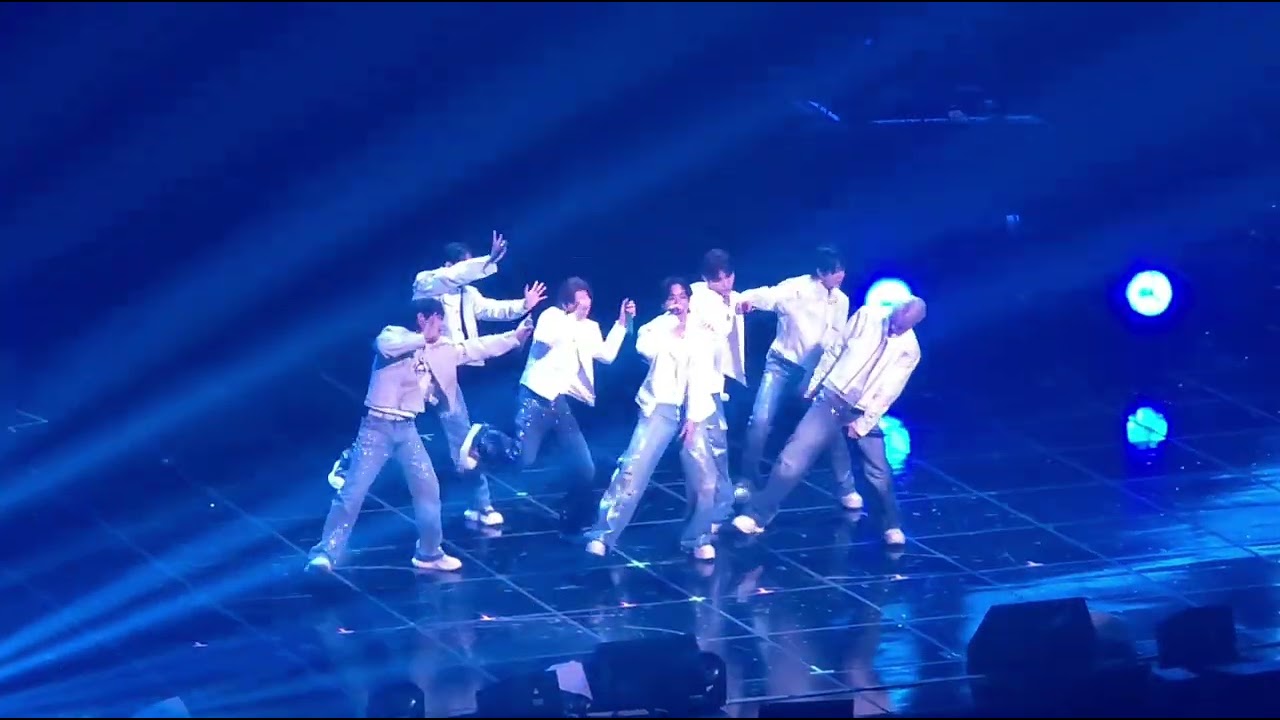 250328 끼부리지마 cover  @TREASURE FAN CONCERT [SPECIAL MOMENT]