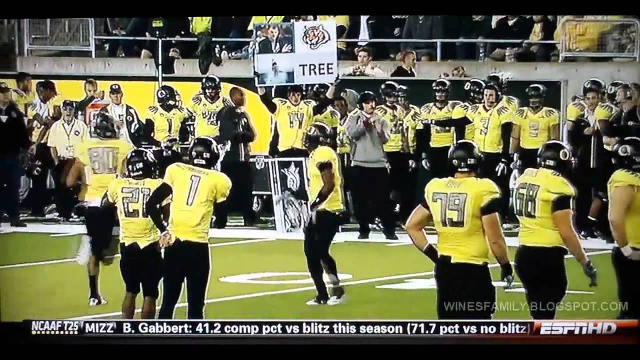 Oregon Ducks Play Calling with Pictures