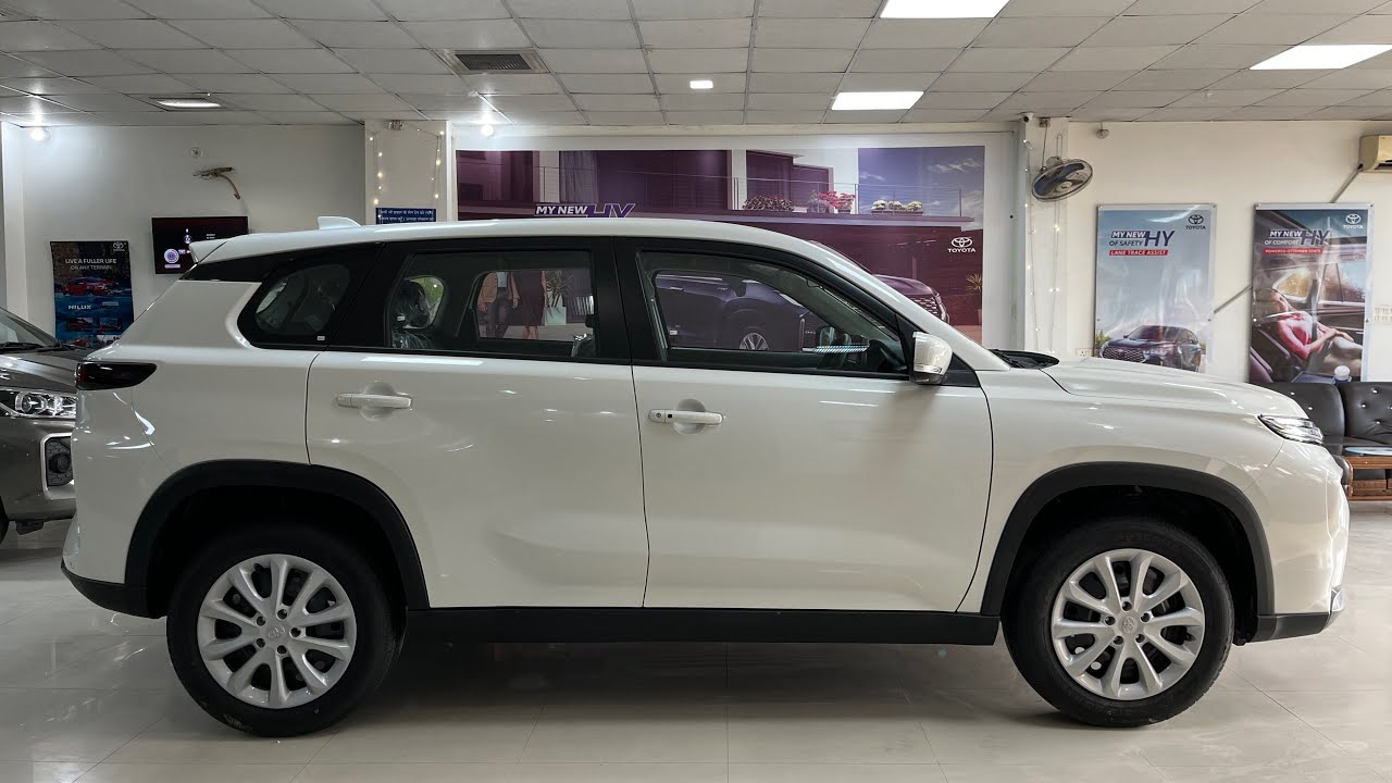 Toyota Urban Cruiser Hyryder S CNG 2025 | Features | Price | Mileage | Interior | Exterior