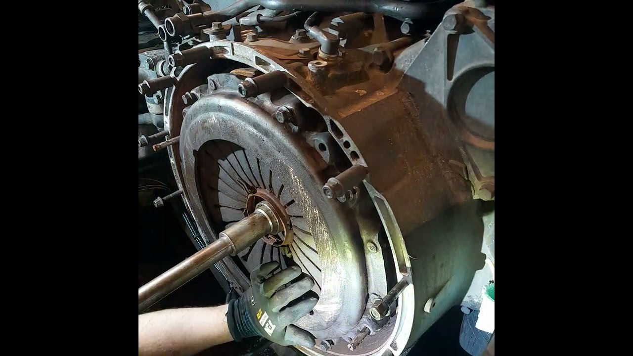 Scania clutch installation