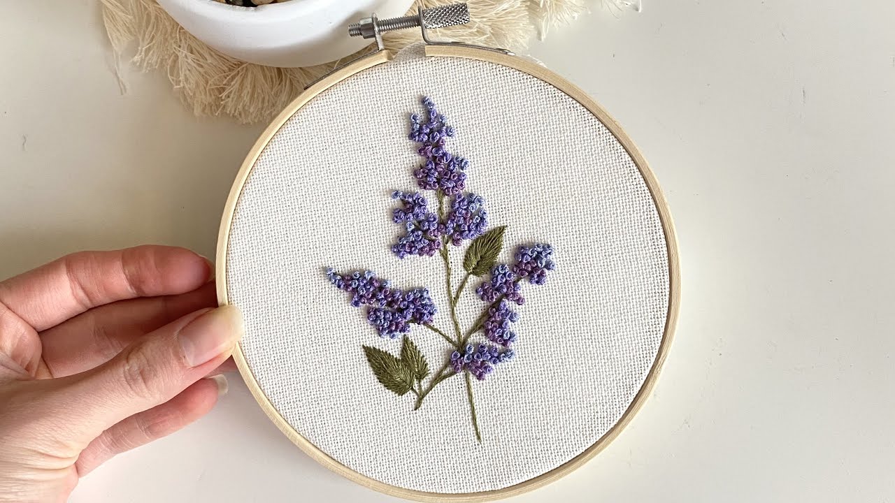 How to embroider lilac flowers / Embroidery tutorial for begginers.