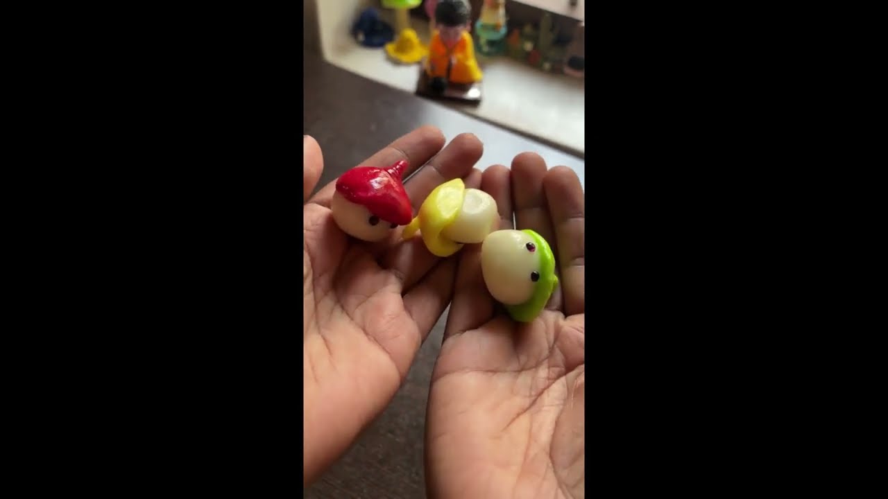 Cute clay Keychain varnishing day |cold porcelain clay|