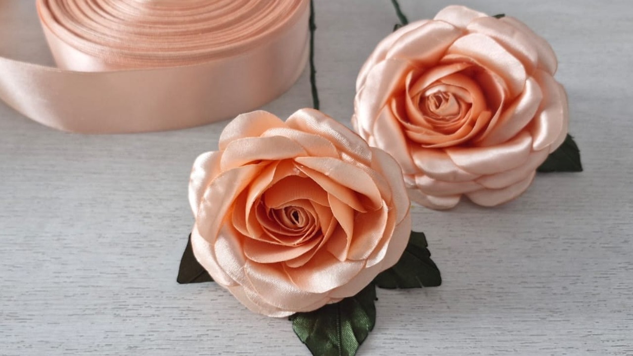 Nueva forma para hacer rosas eternas / no te pierdas este tutorial de rosas eternas 🌹