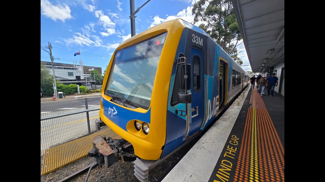 A Journey on Metro Trains, X-Trapolis 33M (Flinders Street - Glen Waverley)