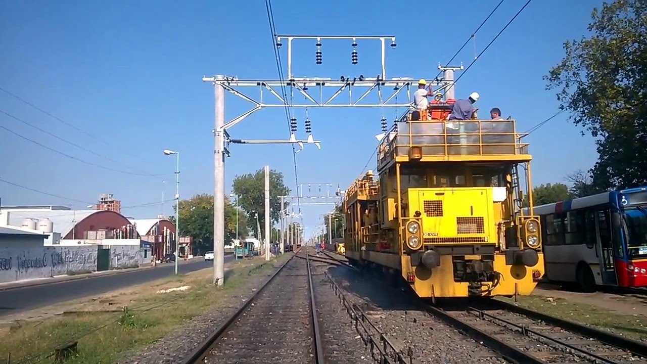 Fuyi trabajando en cercanias de Est. Berazategui - Linea Roca