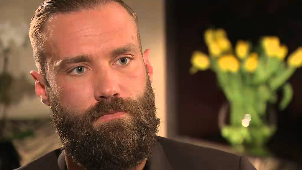 Calum Best: My battle with booze almost led to suicide | 5 News