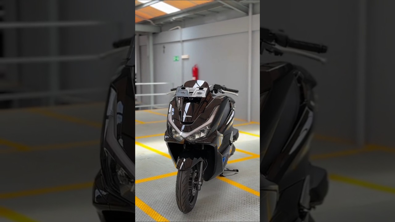 HONDA PCX 160 CBS ROADSYNC EXCEPTIONAL BLACK 2025