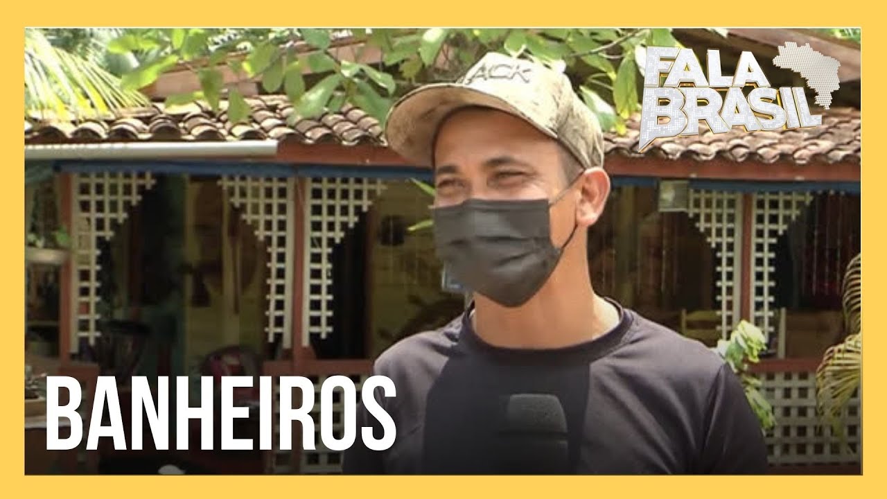 Ribeirinhos constroem banheiros ecológicos contra a falta de saneamento básico