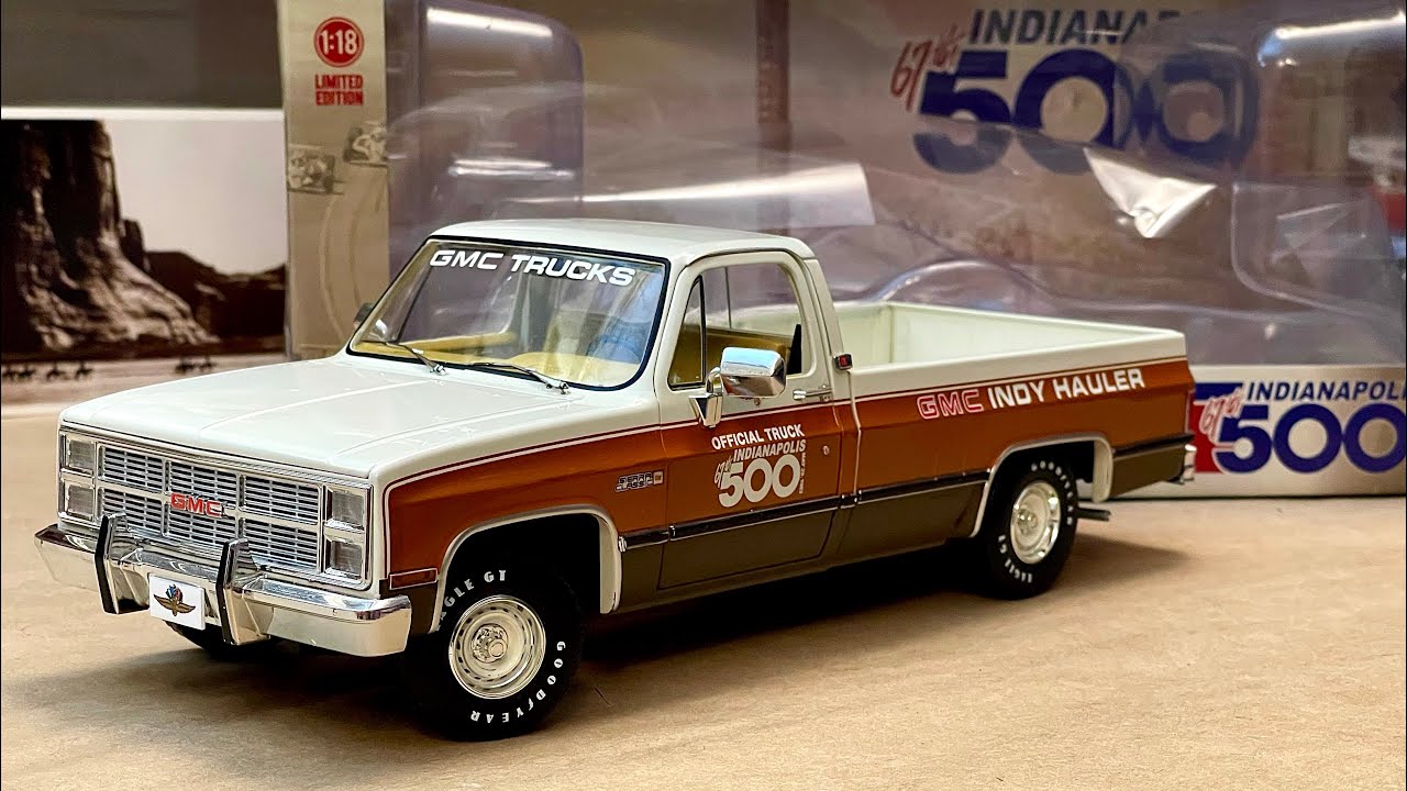 Greenlight 1/18 Scale Square Body! 1983 GMC Sierra Classic Indy Hauler #Diecast K1500