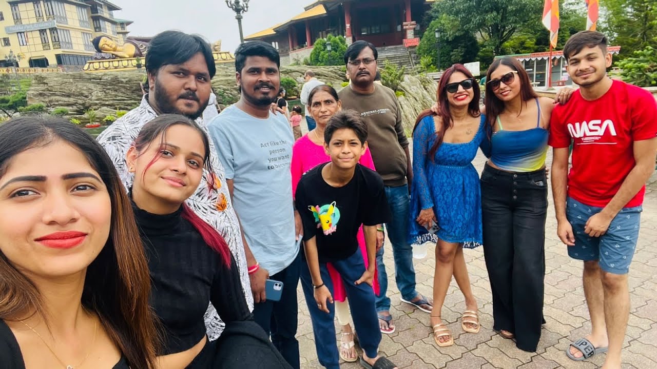 || Day 4 Gangtok To Darjeeling ☕️ || @NamastheMacha