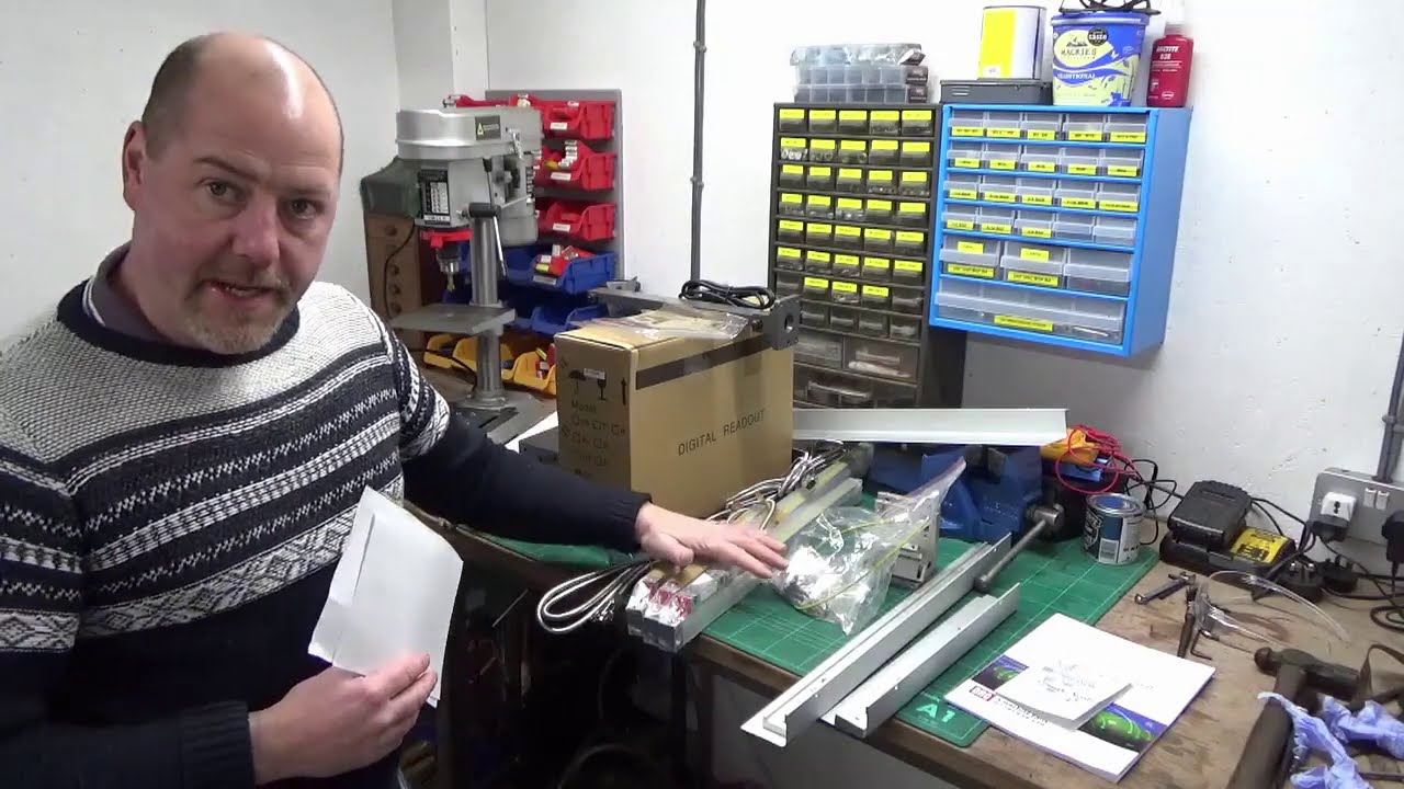 Fitting A DRO To The Cormak ZX 7045 Mill Z Axis Part 1