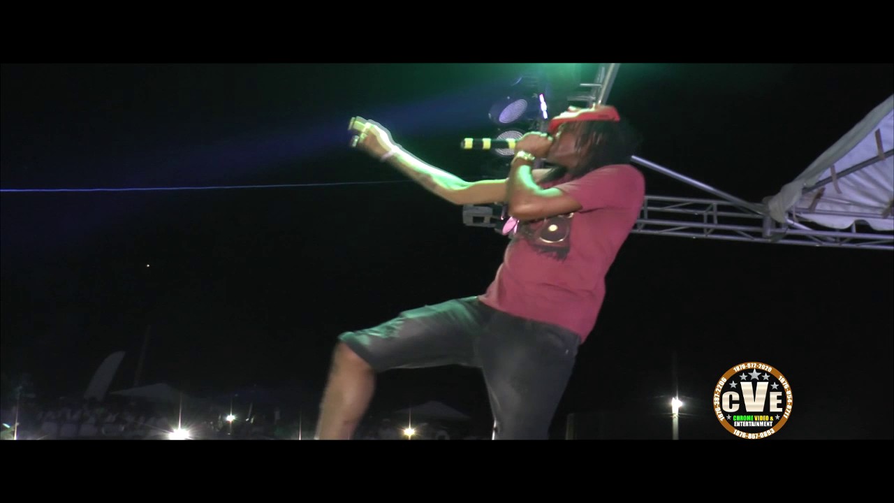 TOMMY LEE SPARTA - FULL PERFORMANCE AT MUGS ALL WHITE (C.V.E)