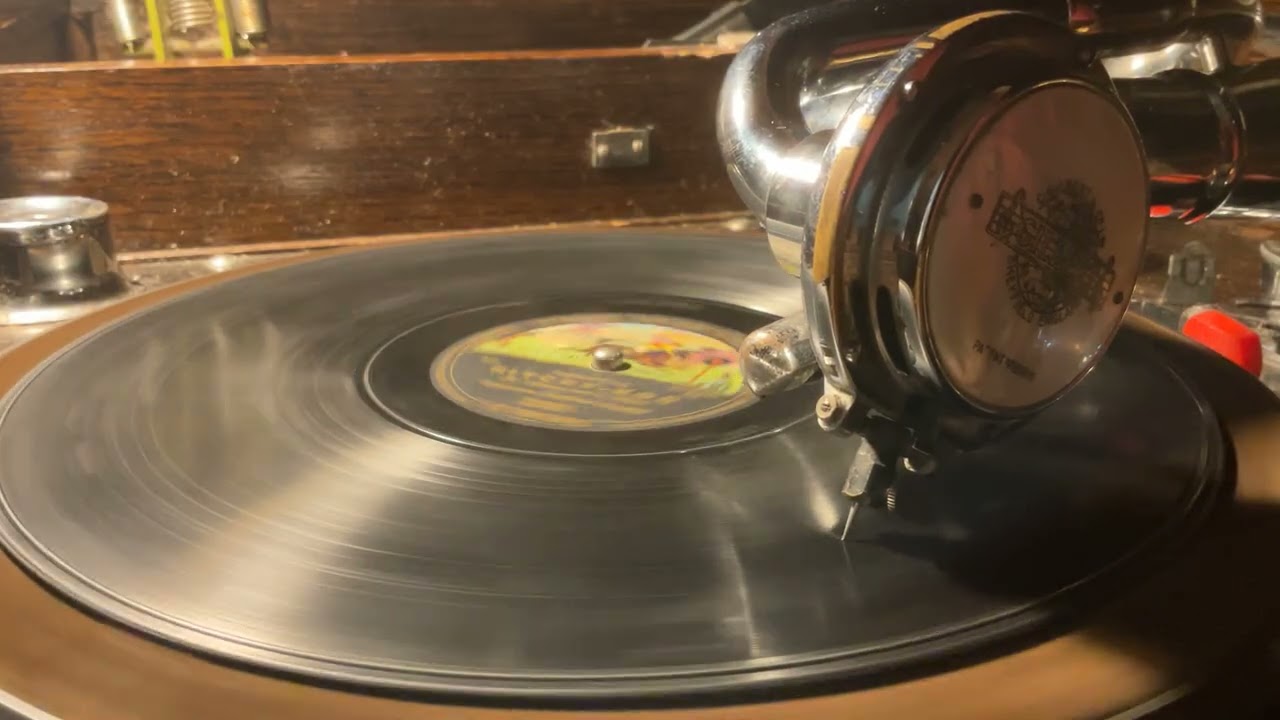 Hitchy - koo ………. By …….. American Ragtime Octette.   1913