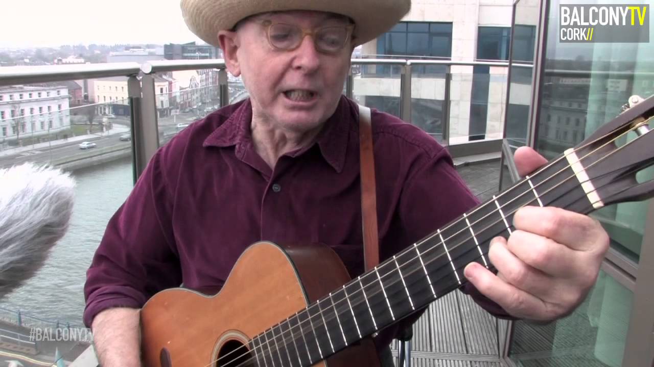 JIMMY CROWLEY - THE LAUGHING LAPTOP (BalconyTV)