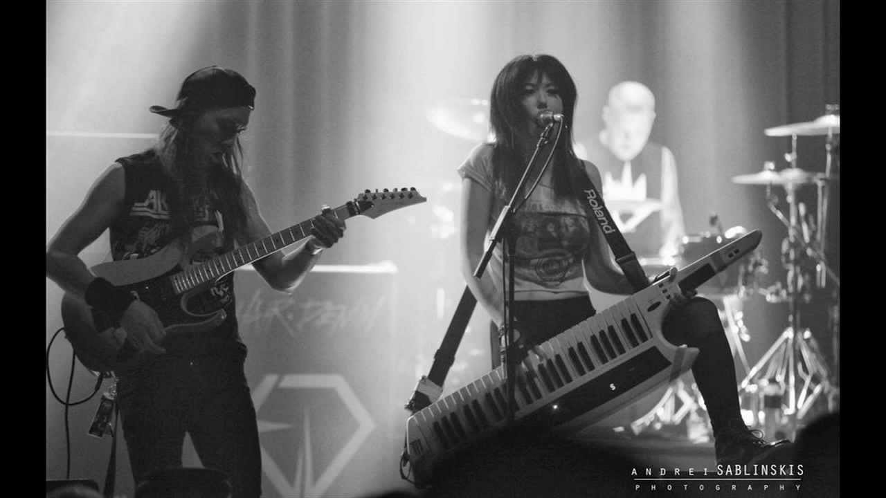 ELECTRIK DYNAMITE - Interview with Alexa Ruth