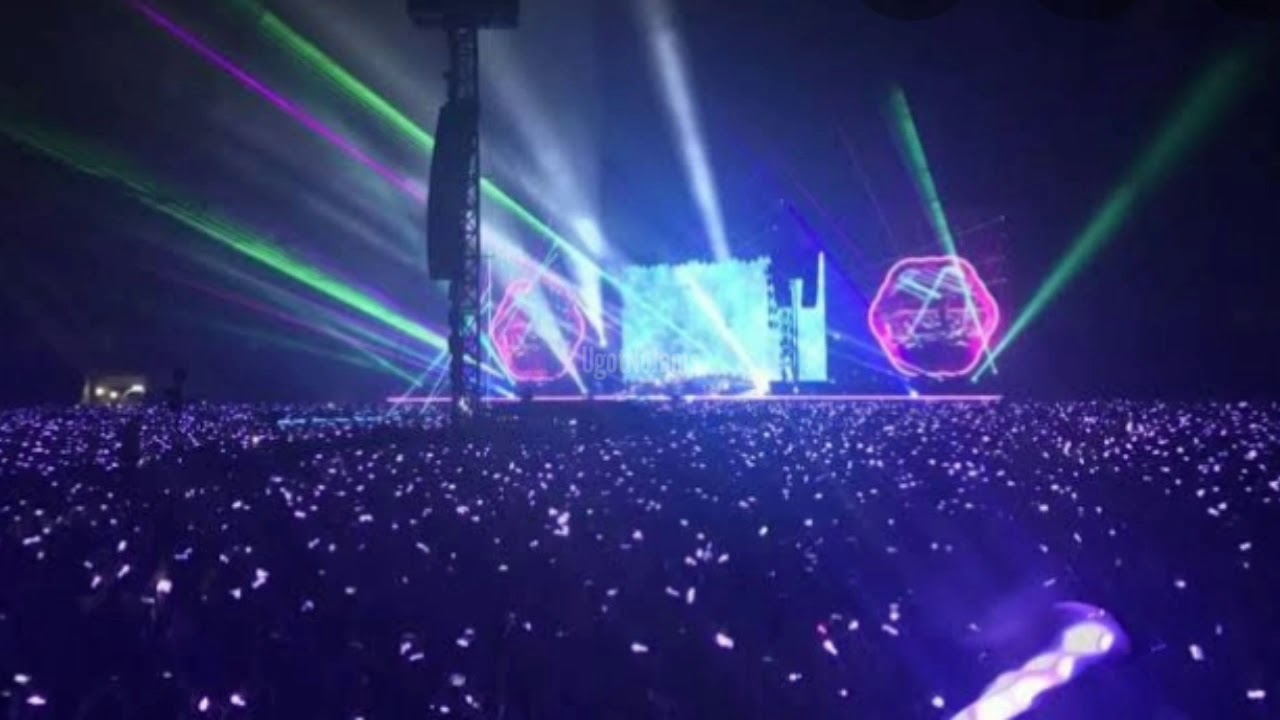 DUN DUN - BUT YOU'RE IN A CONCERT | EVERGLOW - DUN DUN | EMPTY HALL CONCERT VERSION