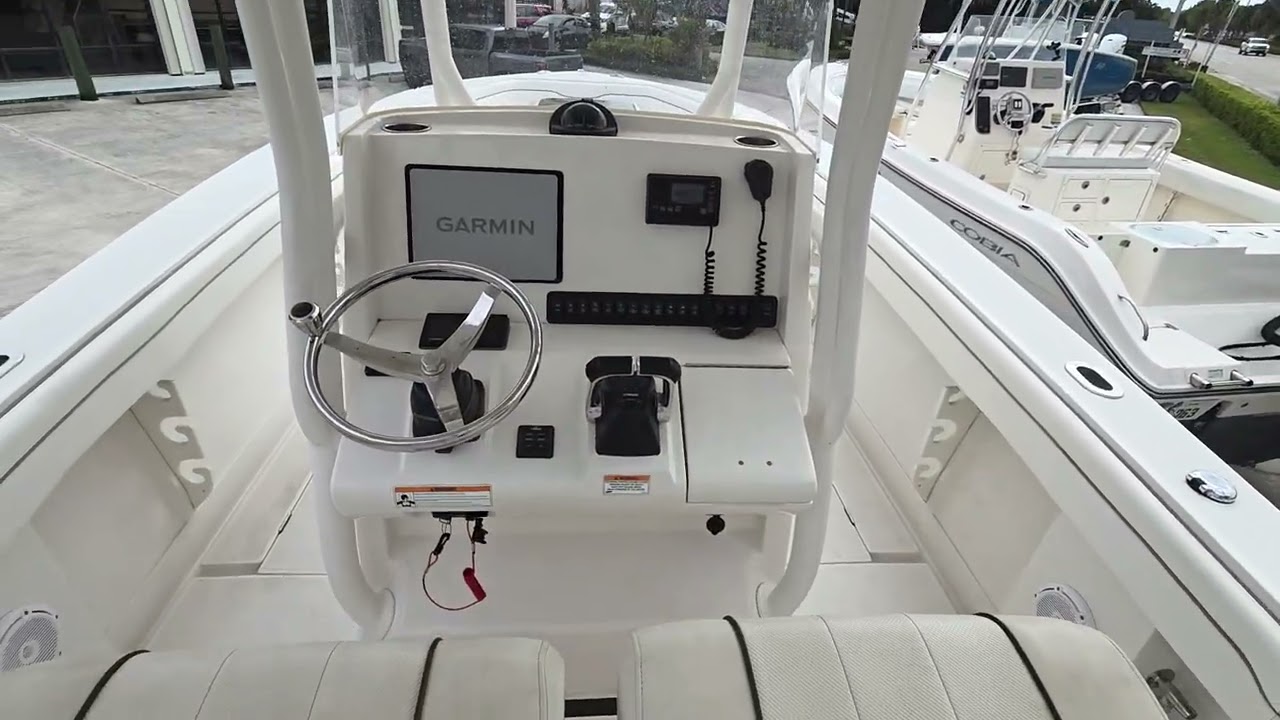 2012 Jupiter 30 FS