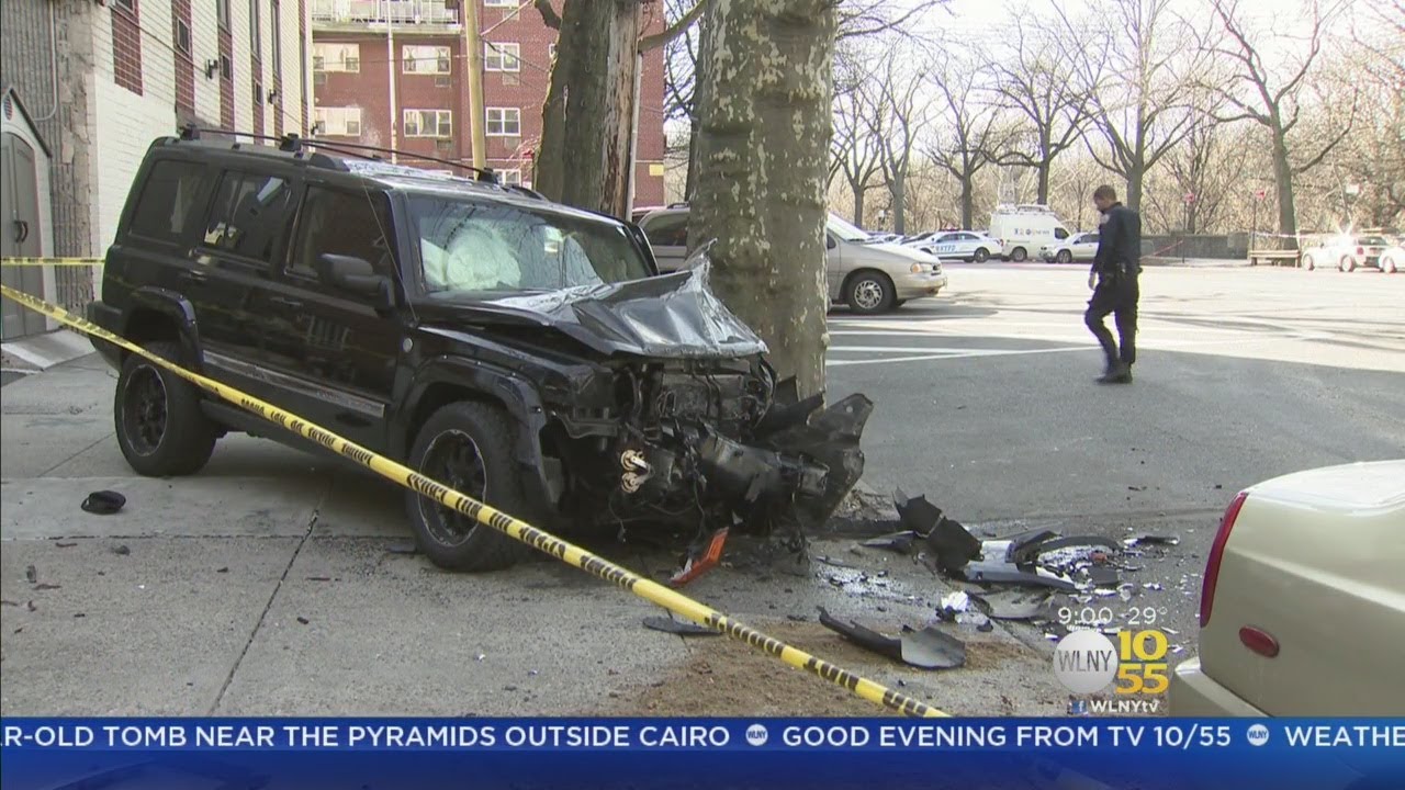 1 Dead, 2 Hurt In Bronx Crash