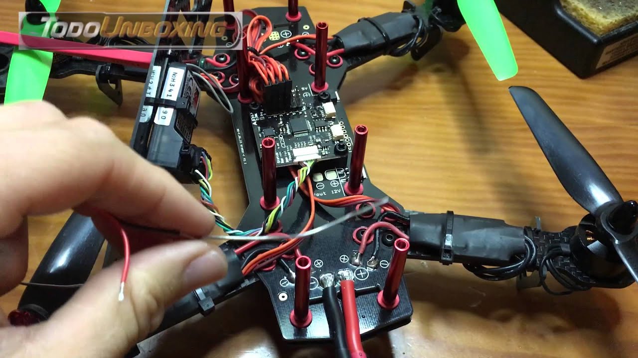 Construir un drone de carreras quadcopter. Montaje FPV