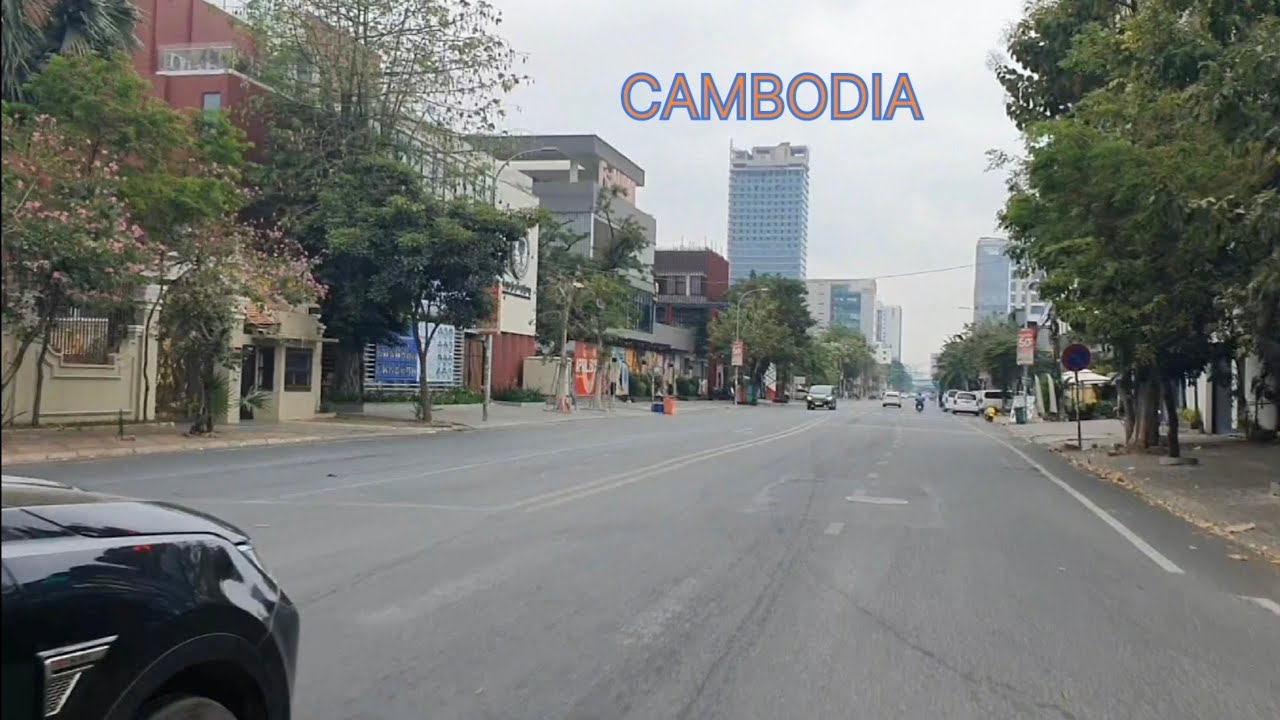 ការធ្វើដំណើរតាមផ្លូវទៅព្រលានយន្តហោះអន្តរជាតិភ្នំពេញ On The Road to Phnom Penh International Airport