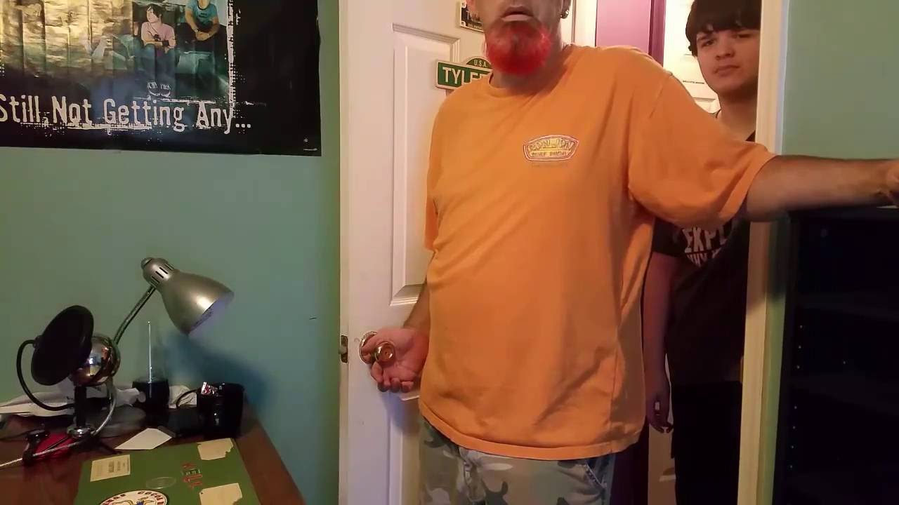 Psycho Dad Saws Laptop