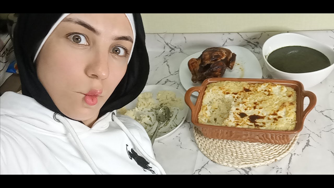 والله احنا اللي غاويين نتعب نفسنا وخرط ومخرطه ماله الهاند بلندر والله طلع وهم ♥️#ملوخية #ر#فراخ_مش
