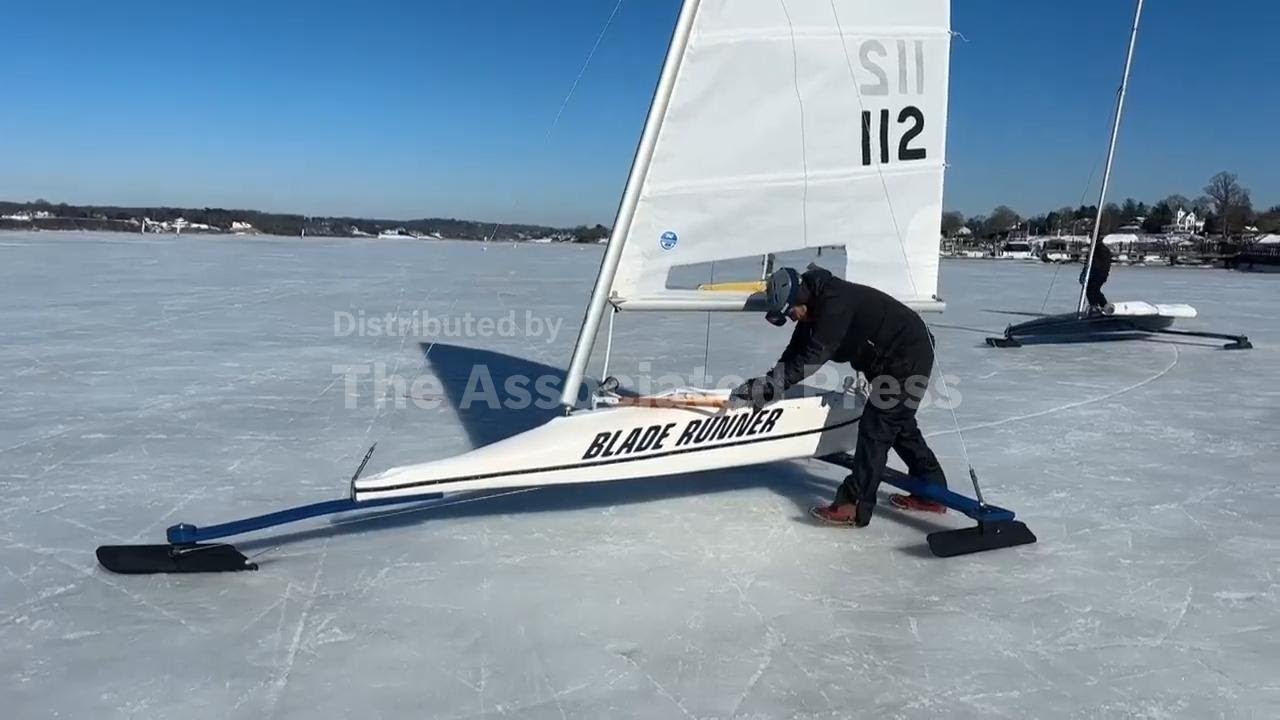 Cold snap brings large iceboaters back to Jersey Shore