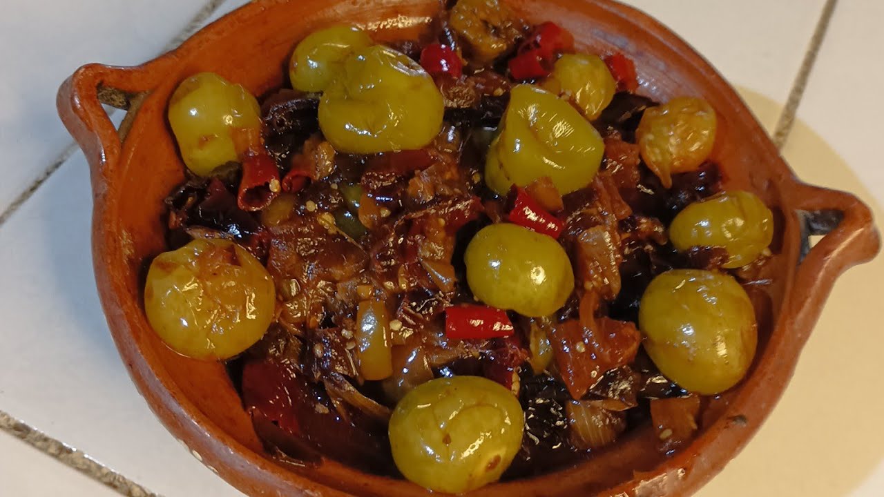 Chiles Capones .