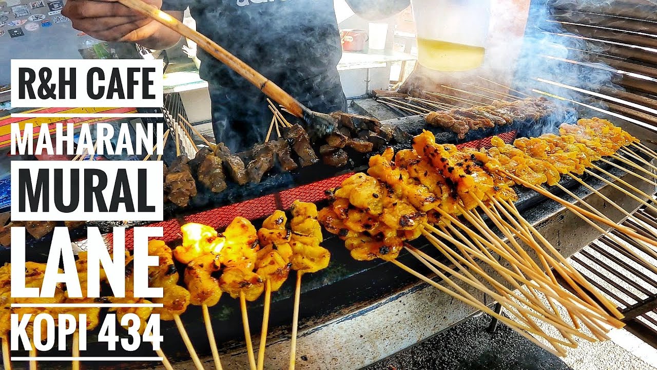 Breakfast Satay kat R&H Cafe & minum kopi kat Kopi 434, Muar Johor
