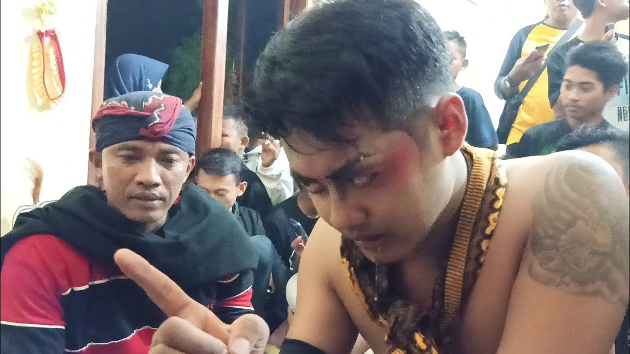 wejangan BONDAN dan akhirnya kerasukan bayi tragang live kartoharjo kab.MAGETAN