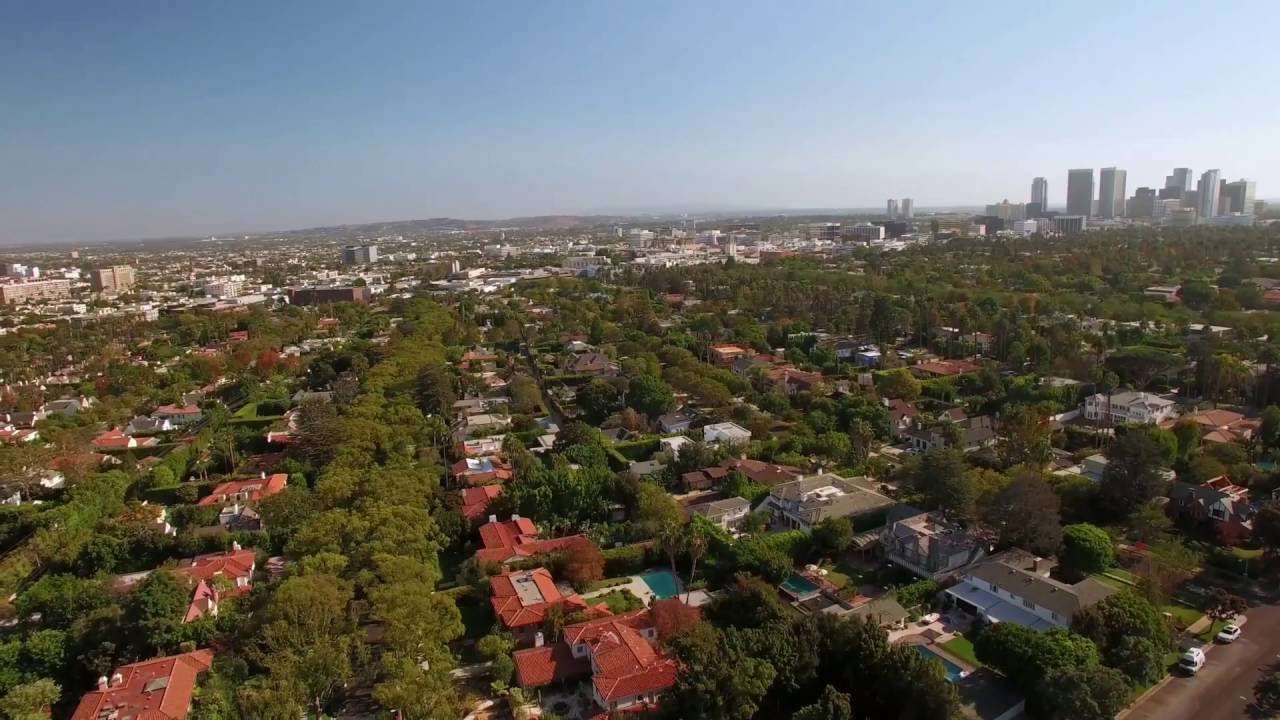 625 North Maple Drive  Beverly Hills, CA