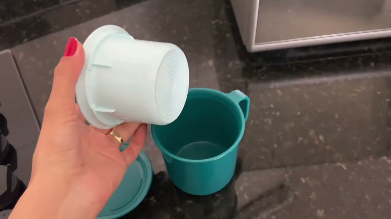 TESTANDO CANECA DE CUSCUZ DA TUPPERWARE. SERÁ QUE COMPENSA?