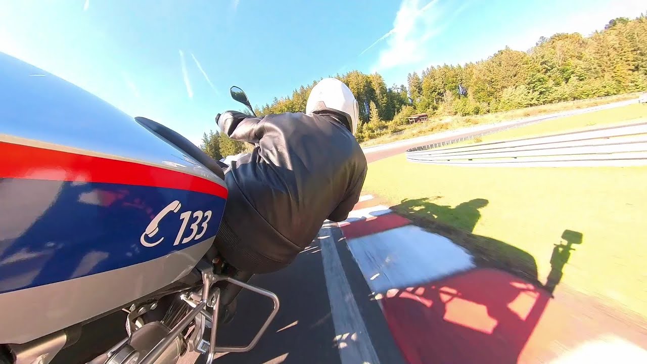 Internationales Motorradtraining in Salzburg