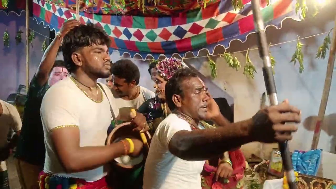 Yesuri satti Raju gari kola😄sambaram....👌.. . Polekurru ✨ 📱9701718269📱 Kakinada 😄