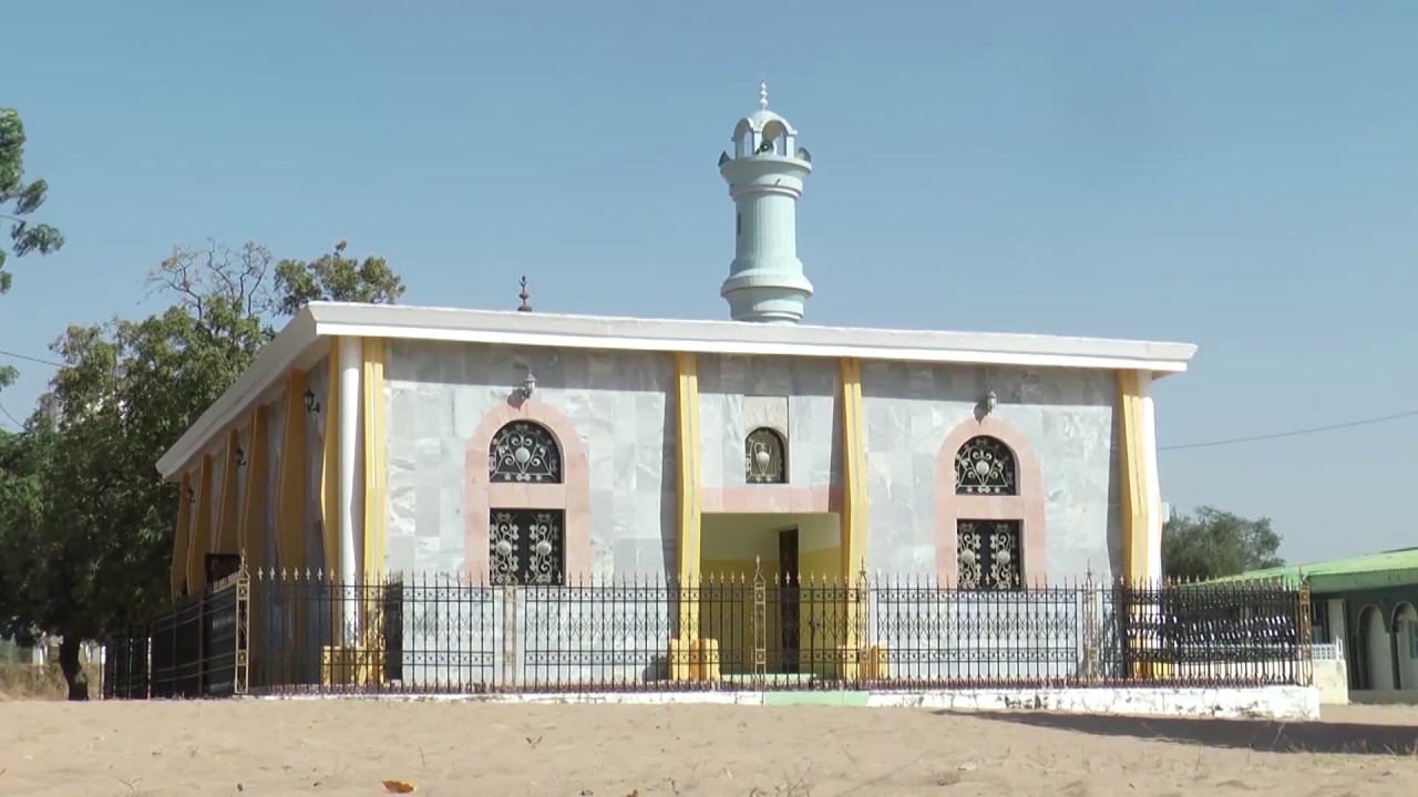 Decouverte de Khourou Mbacke