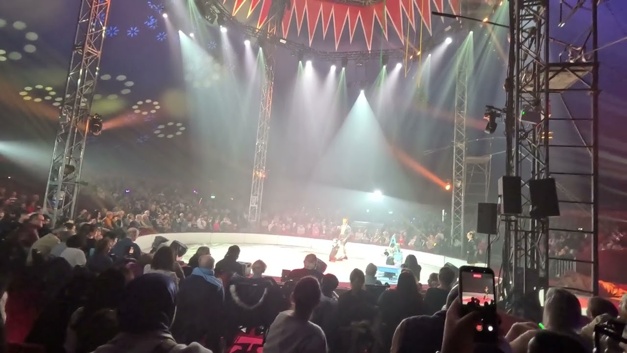 CIRQUE IMPÉRIAL SHOW